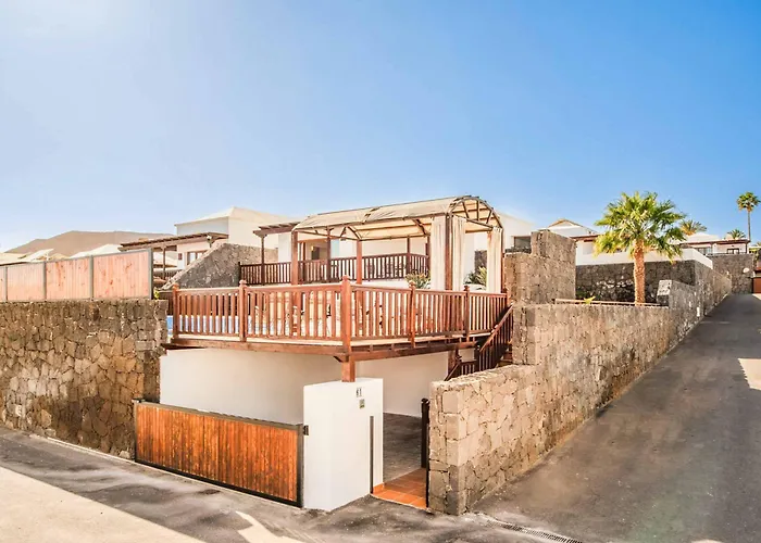 Vista Lobos 61 Villa